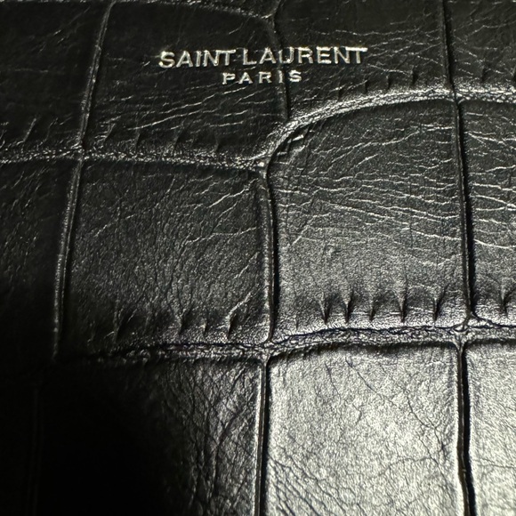 YSL crocodile document holder sized zip clutch - Picture 4 of 6